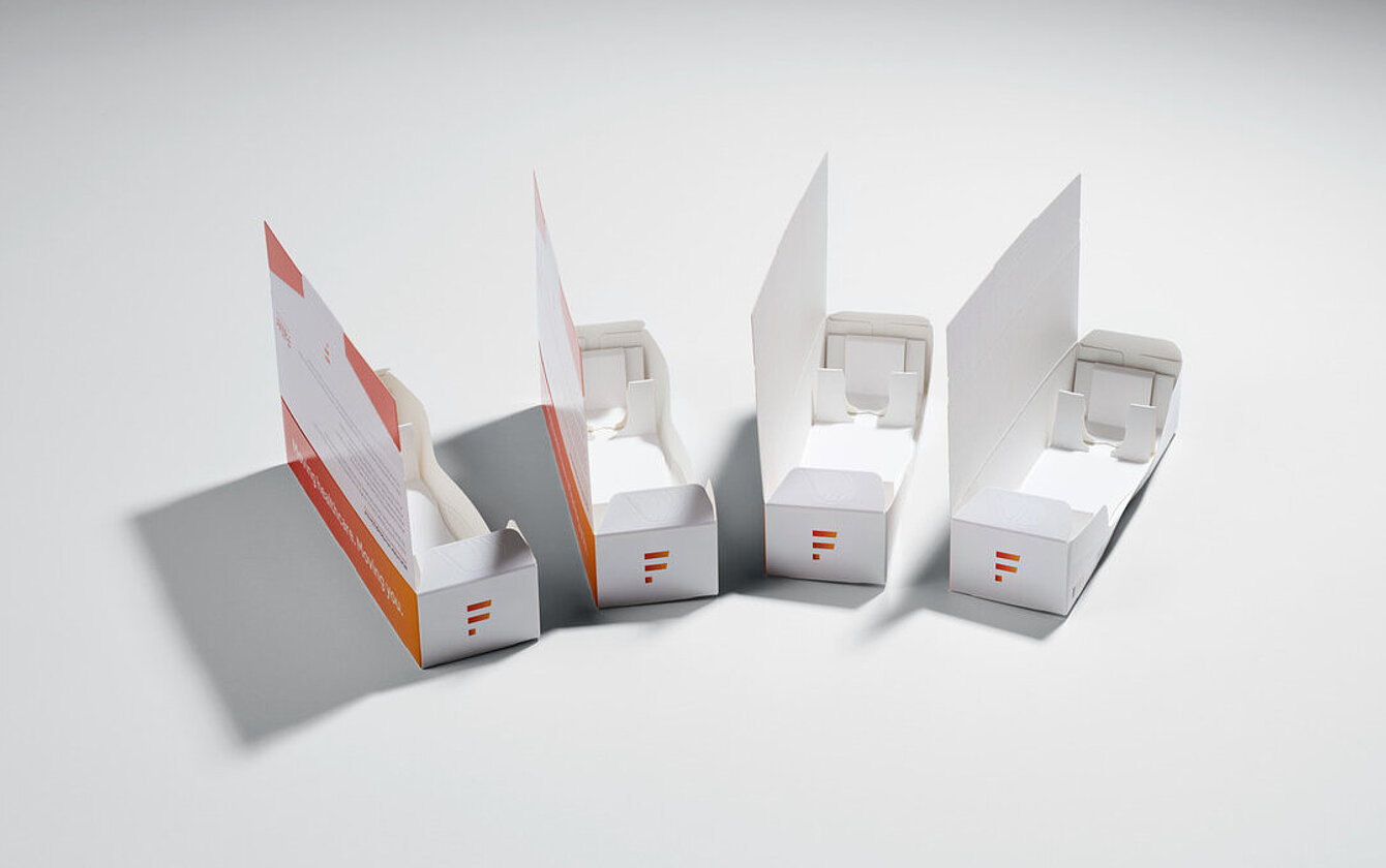 Vorkonfektionierte Faltschachteln von Faller Packaging – flexible Verpackungslösungen für die Pharmaindustrie.