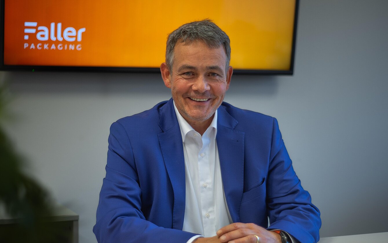 Michael Nemeth, Director PrePackaging: “Mit dem erweiterten Service überbrücken Pharmahersteller Engpässe und legen nur noch ihr Medikament in die Verpackung ein.”