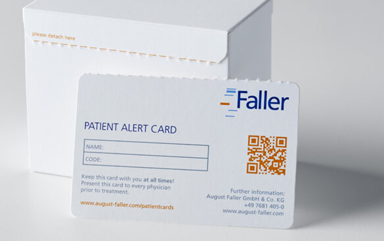 Abtrennbare Patient Alert Card auf Faltschachtel von Faller Packaging für Patienteninformationen